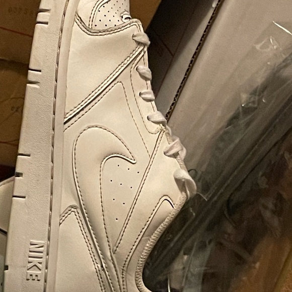 Nike size 8 Air Force - Picture 5 of 5